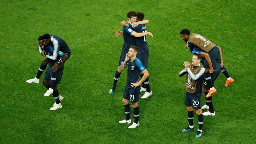 Pasaulio futbolo čempionato pusfinalis: Prancūzija - Belgija 1:0