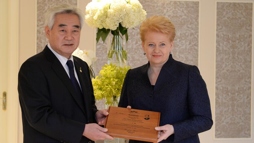 D. Grybauskaitei – Taekwondo 9-ojo dano juodasis garbės diržas