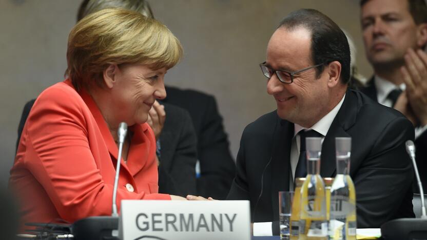 Angela Merkel ir Francois Hollande