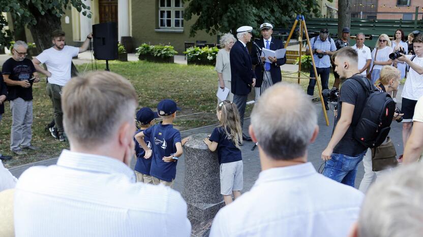 Atminimo knechto buriuotojui Broniui Rožinskui atidengimas