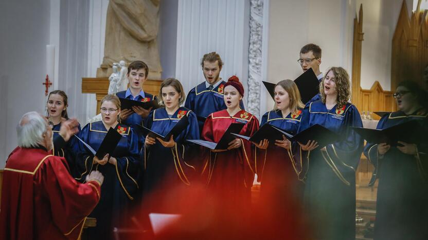 Kalėdinių giesmių festivalis