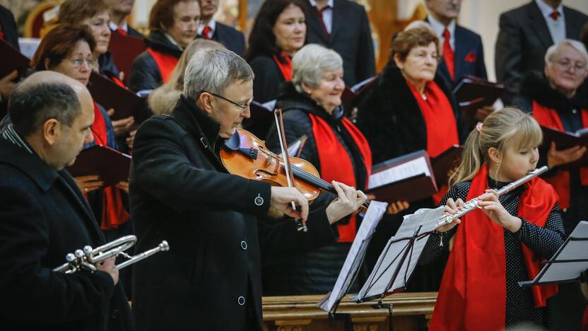 Kalėdinių giesmių festivalis