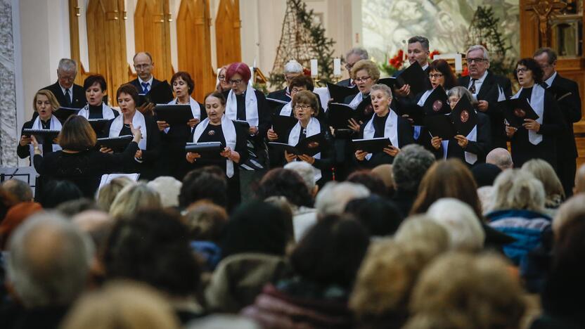 Kalėdinių giesmių festivalis