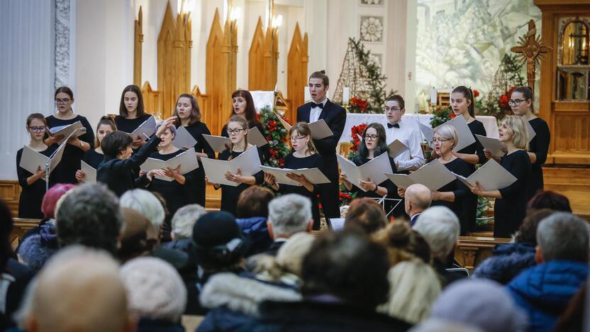 Kalėdinių giesmių festivalis