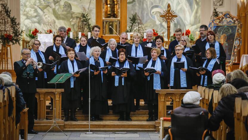 Kalėdinių giesmių festivalis