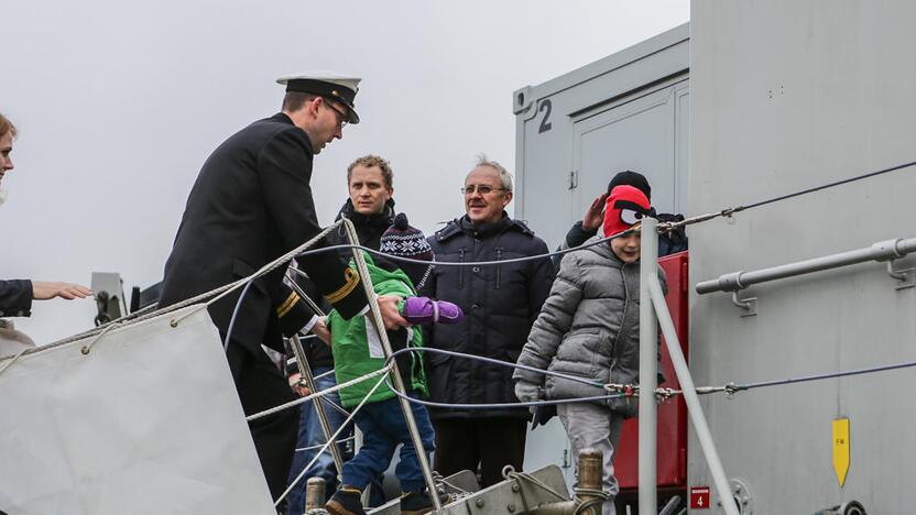 Klaipėdiečius sudomino NATO laivai