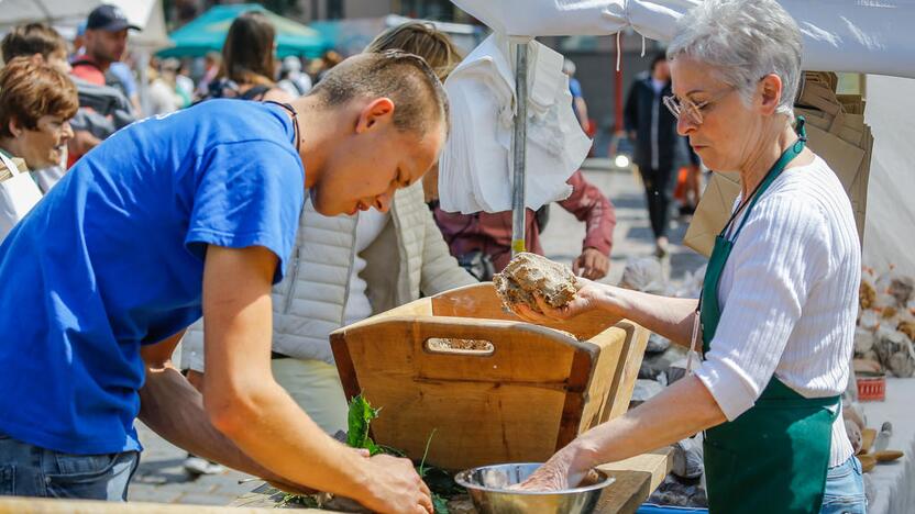 Festivalis "Lauksnos" amatų miestelis