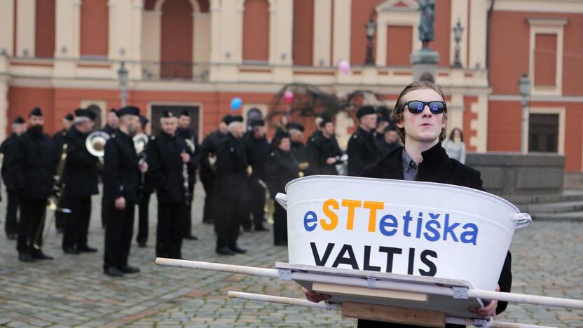 Antikorupcijos akcija teatro aikštėje