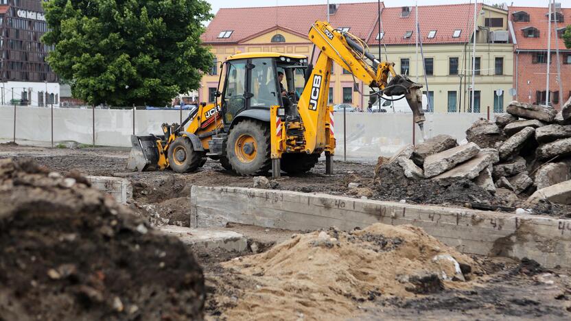 Archeologiniai kasinėjimai piliavietėje