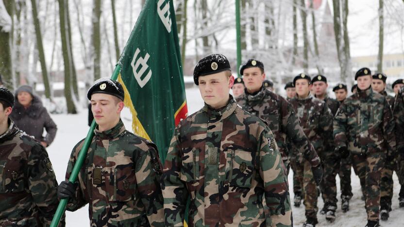 Žuvusiųjų pagerbimo ceremoniją prie paminklo 1923 m. sukilimo dalyviams