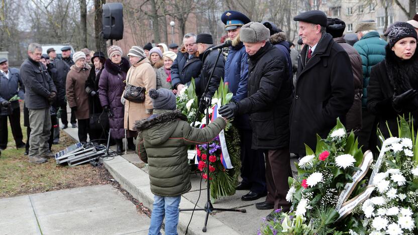 Veteranai minėjo raudonosios armijos įžengimo į Klaipėdą metinės