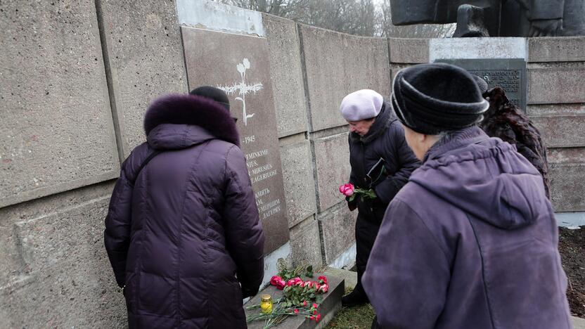 Veteranai minėjo raudonosios armijos įžengimo į Klaipėdą metinės