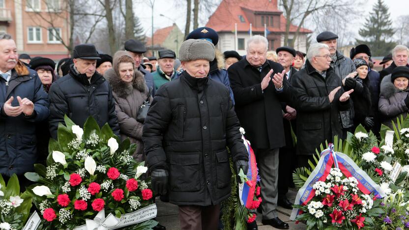 Veteranai minėjo raudonosios armijos įžengimo į Klaipėdą metinės