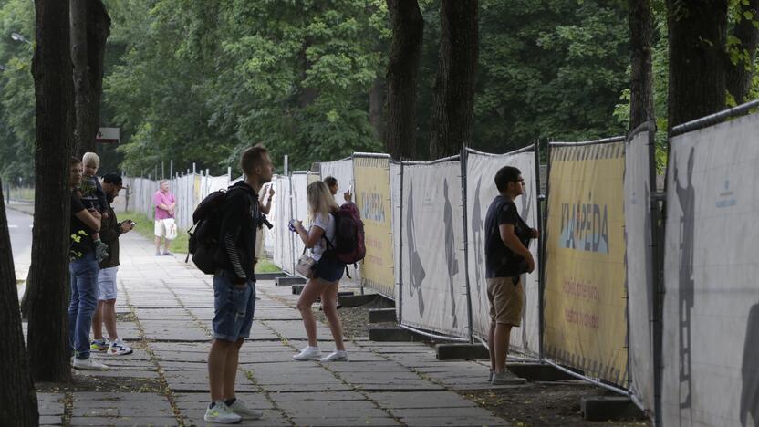 Klaipėdoje pradėti demontuoti sovietmečio paminklai