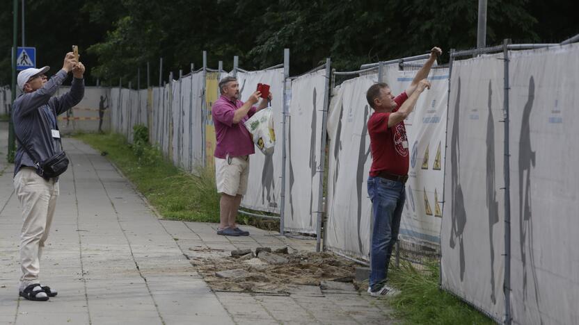 Klaipėdoje pradėti demontuoti sovietmečio paminklai