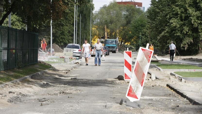 Darbai kasdienybės netrikdys?