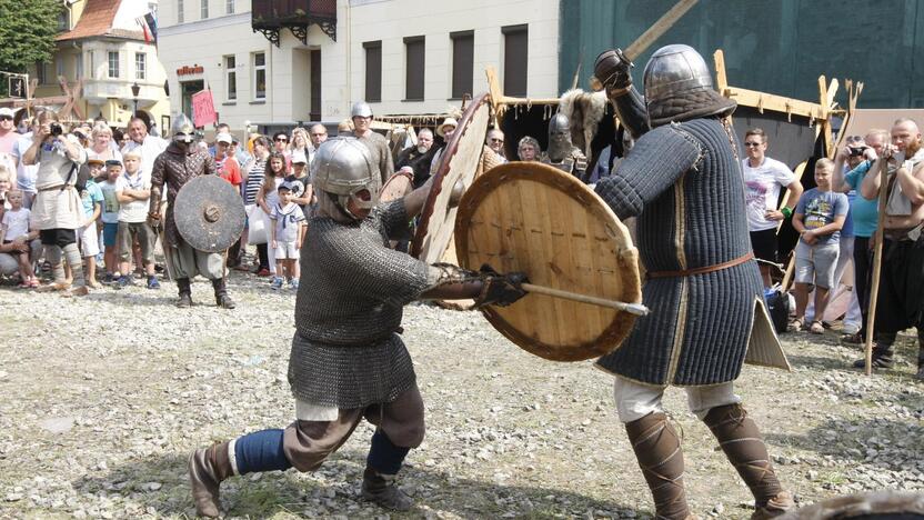 Kuršių ir vikingų stovykla