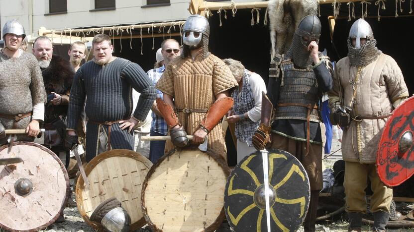 Kuršių ir vikingų stovykla