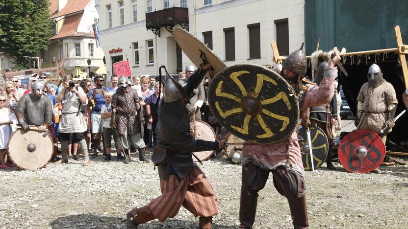 Kuršių ir vikingų stovykla