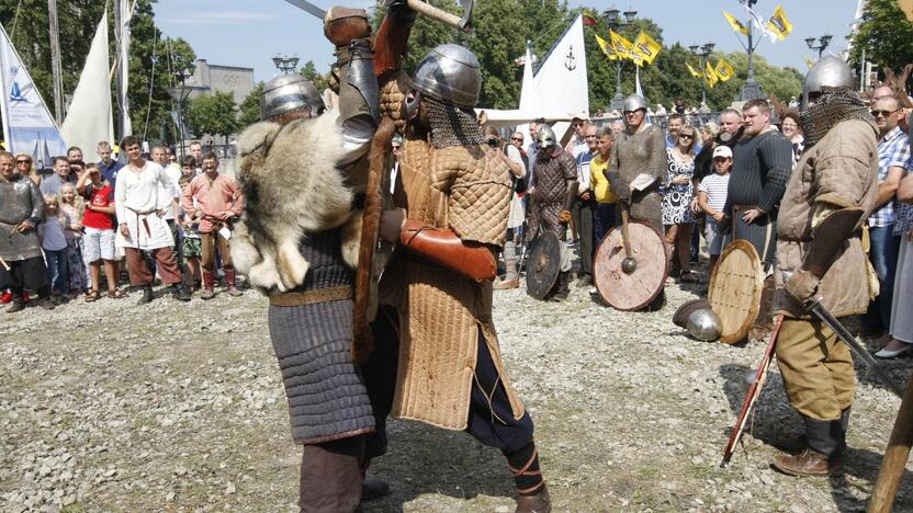 Kuršių ir vikingų stovykla