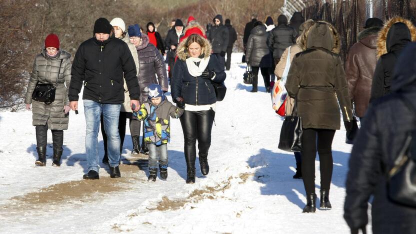 Klaipėdiečiai šeštadienį laiką leido prie jūros