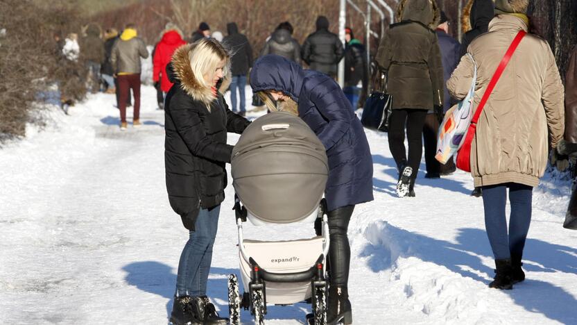 Klaipėdiečiai šeštadienį laiką leido prie jūros