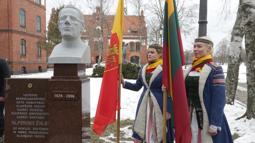  Alfonsui Žaliui biusto atidengimo ceremonija