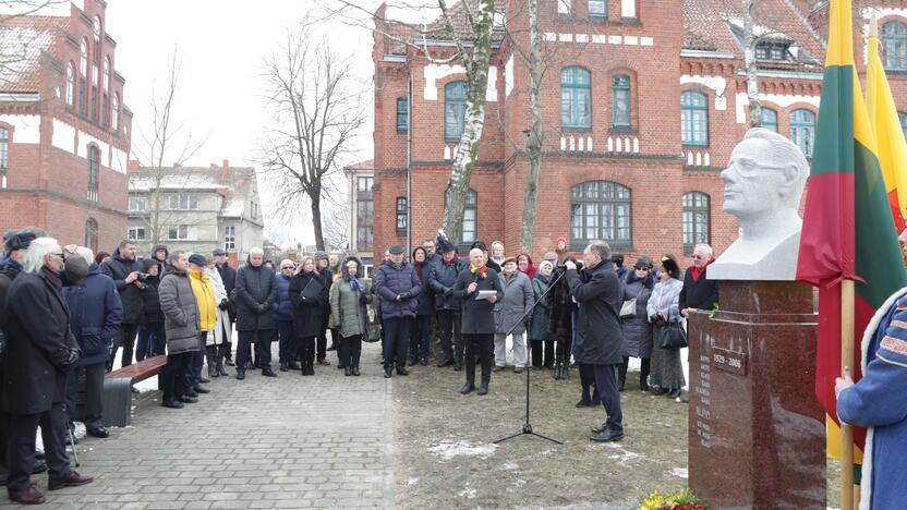  Alfonsui Žaliui biusto atidengimo ceremonija