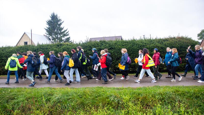 Mokytojų protesto eisena pėsčiomis iš Klaipėdos į Vilnių