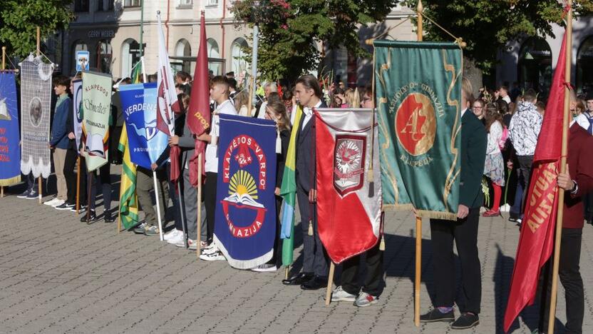 Situacija: Klaipėdoje iš maždaug šimto ugdymo įstaigų penkiose trūksta nuolatinių vadovų.