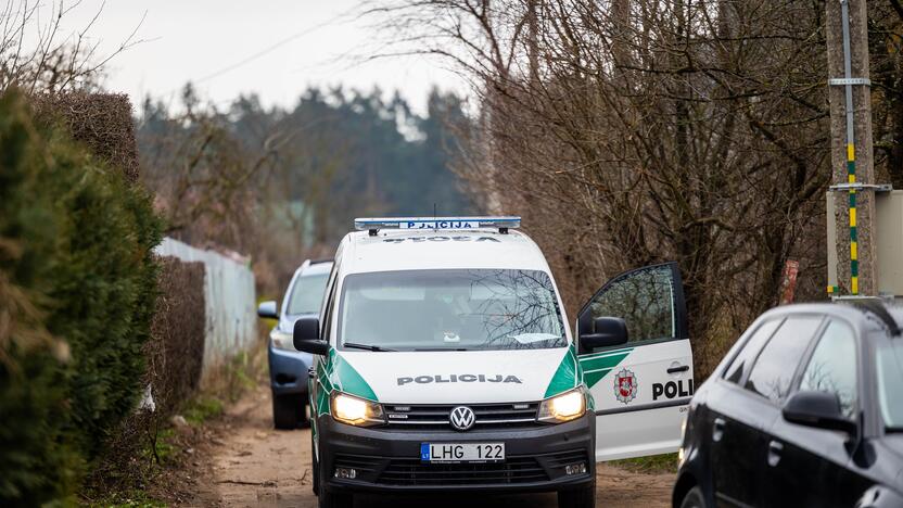 Šalčininkuose vyras nušovė žmoną policininkę