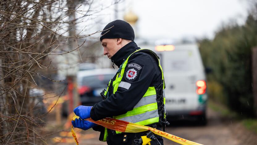 Šalčininkuose vyras nušovė žmoną policininkę