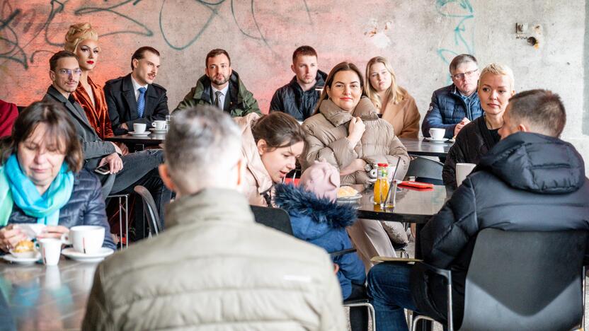 G. Nausėda Kaune susitiko su parašų loterijos nugalėtojais