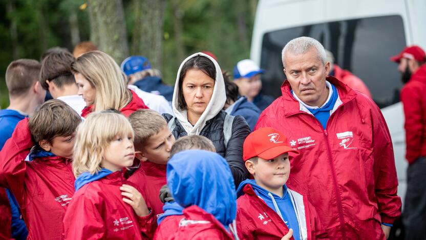 Pasaulio ir Europos jaunių motorlaivių čempionato atidarymas