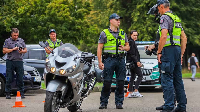 Transporto priemonių triukšmo lygio patikra