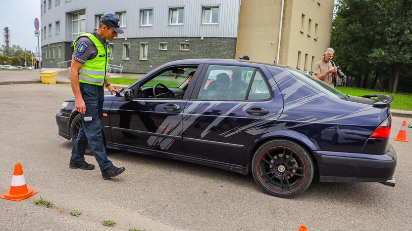 Transporto priemonių triukšmo lygio patikra