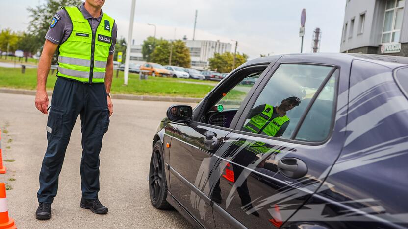 Transporto priemonių triukšmo lygio patikra