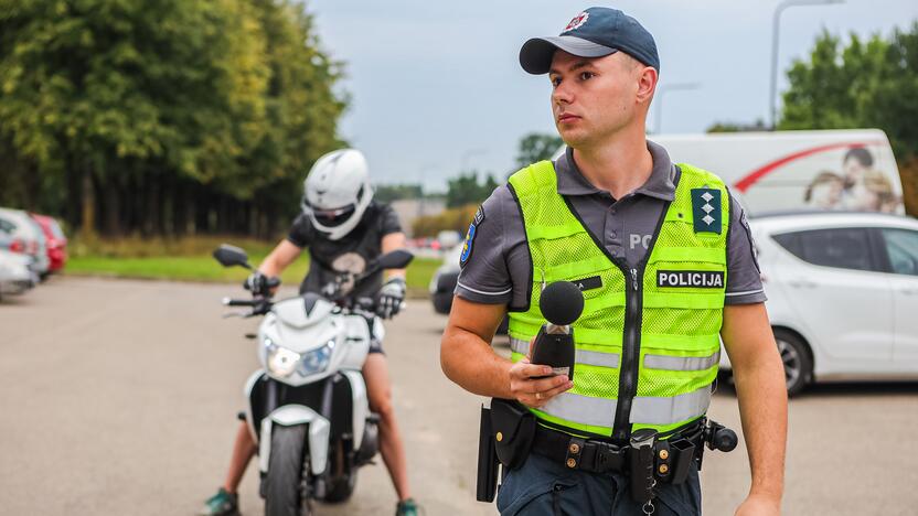 Transporto priemonių triukšmo lygio patikra