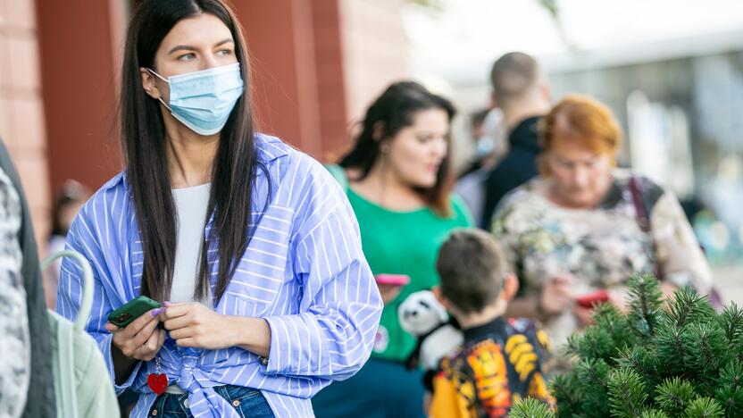 Kauno prekybos centruose tikrinami galimybių pasai