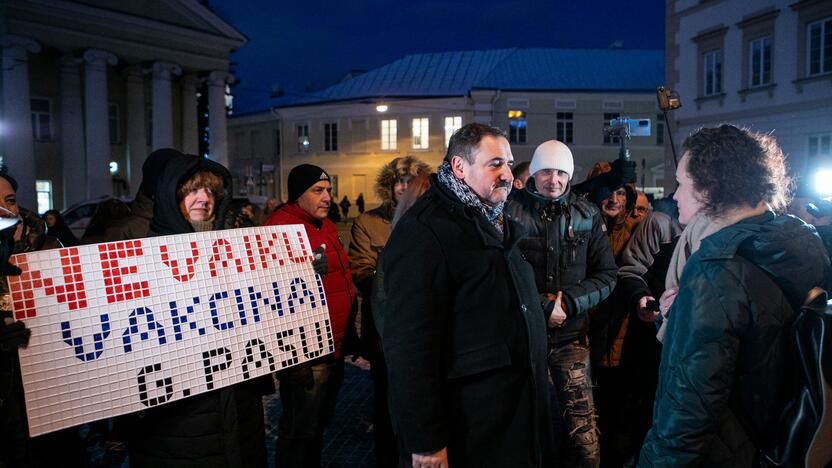 „Basų mamų“ protestas prieš galimybių pasą vaikams