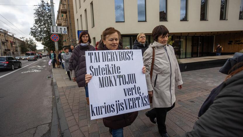 Mokytojų streikas prie Vyriausybės