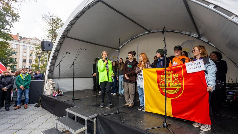 Mokytojų streikas prie Vyriausybės