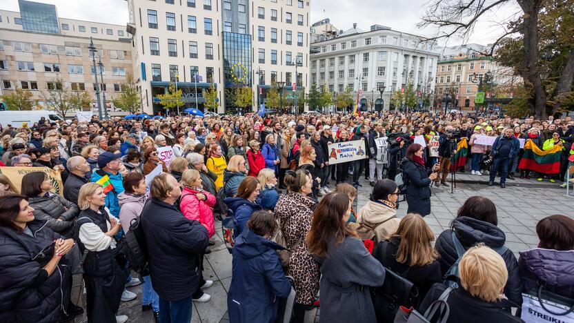 Mokytojų streikas prie Vyriausybės