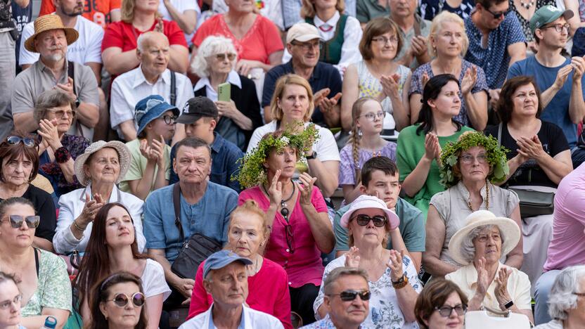 Kaune įsisiūbuoja Dainų šventė