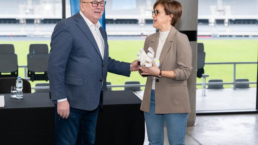 Pristatytas stadiono ir halės valdytojas