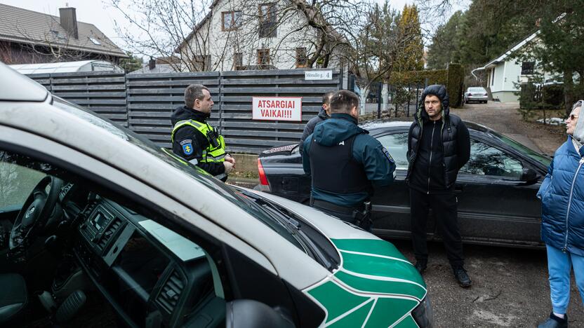 Kauno rajone kertami medžiai