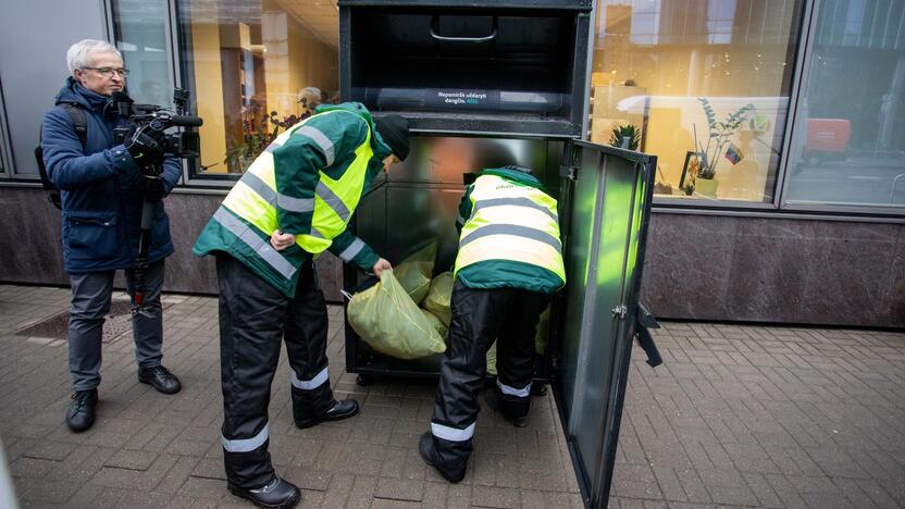 Vilniuje – nauji tekstilės atliekų konteineriai