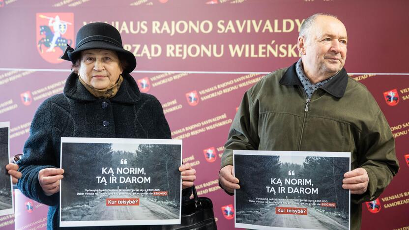 Protestas dėl premjero gatvės asfaltavimo