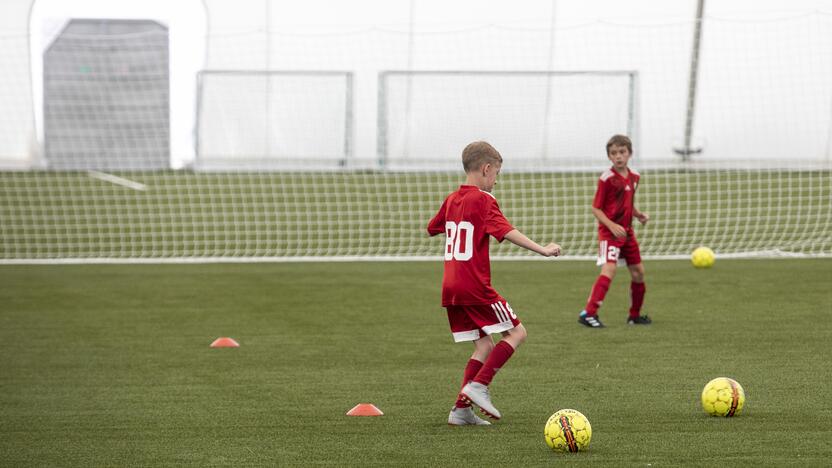 Pilaitės dengto futbolo maniežo atidarymas