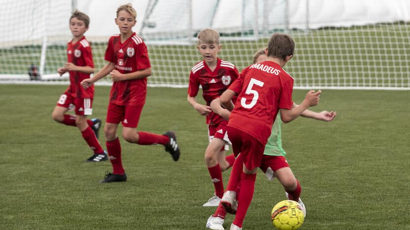 Pilaitės dengto futbolo maniežo atidarymas